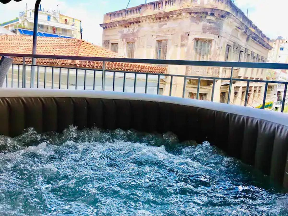 Openair Hot Tub/Big Balcony/Great Boutique Apt Atena Exterior foto