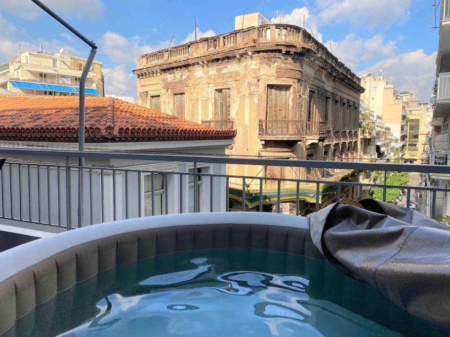 Openair Hot Tub/Big Balcony/Great Boutique Apt Atena Exterior foto
